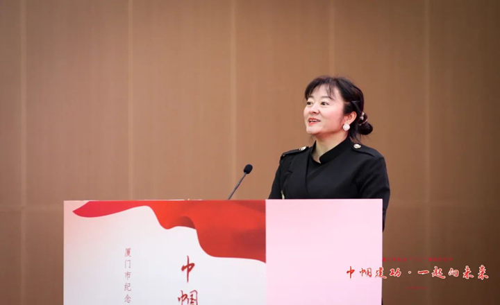 巾帼綻芳華丨董事(shì)長(cháng)遊琴出席市“三八”國(guó)際婦女節主旨論壇，傳遞巾帼力量！